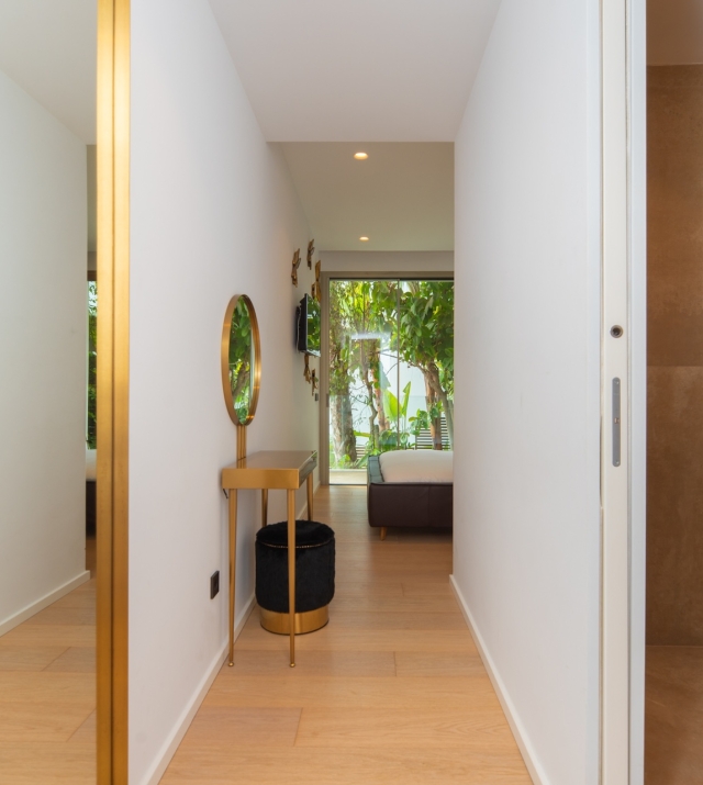 Resa Estates Ibiza sale villa Marlin vieuws hallway bedroom.jpg